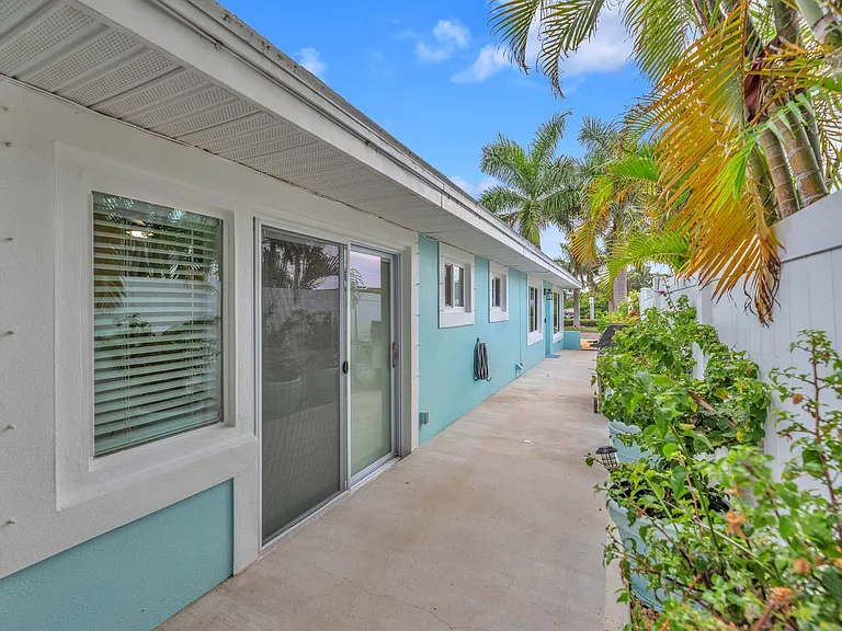 3111 Maritana Dr — Photo 6