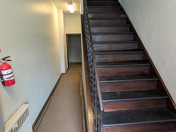 2nd image of 302 W Vine St #3