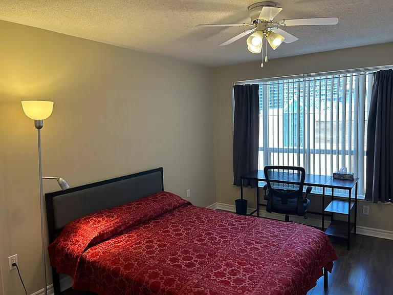 887 Bay St #604 — Photo 7
