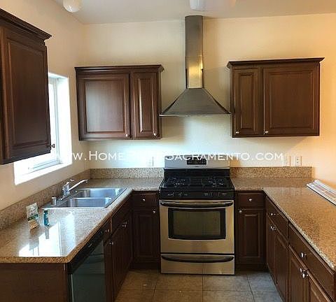 3rd image of 7456 Garden Meadow Ln