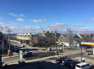 580 Thames St UNIT 3B, Newport, RI 02840