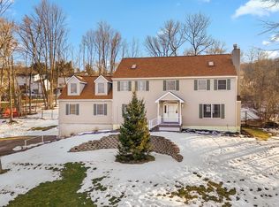 4512 Radcliffe Blvd, Vestal, NY 13850