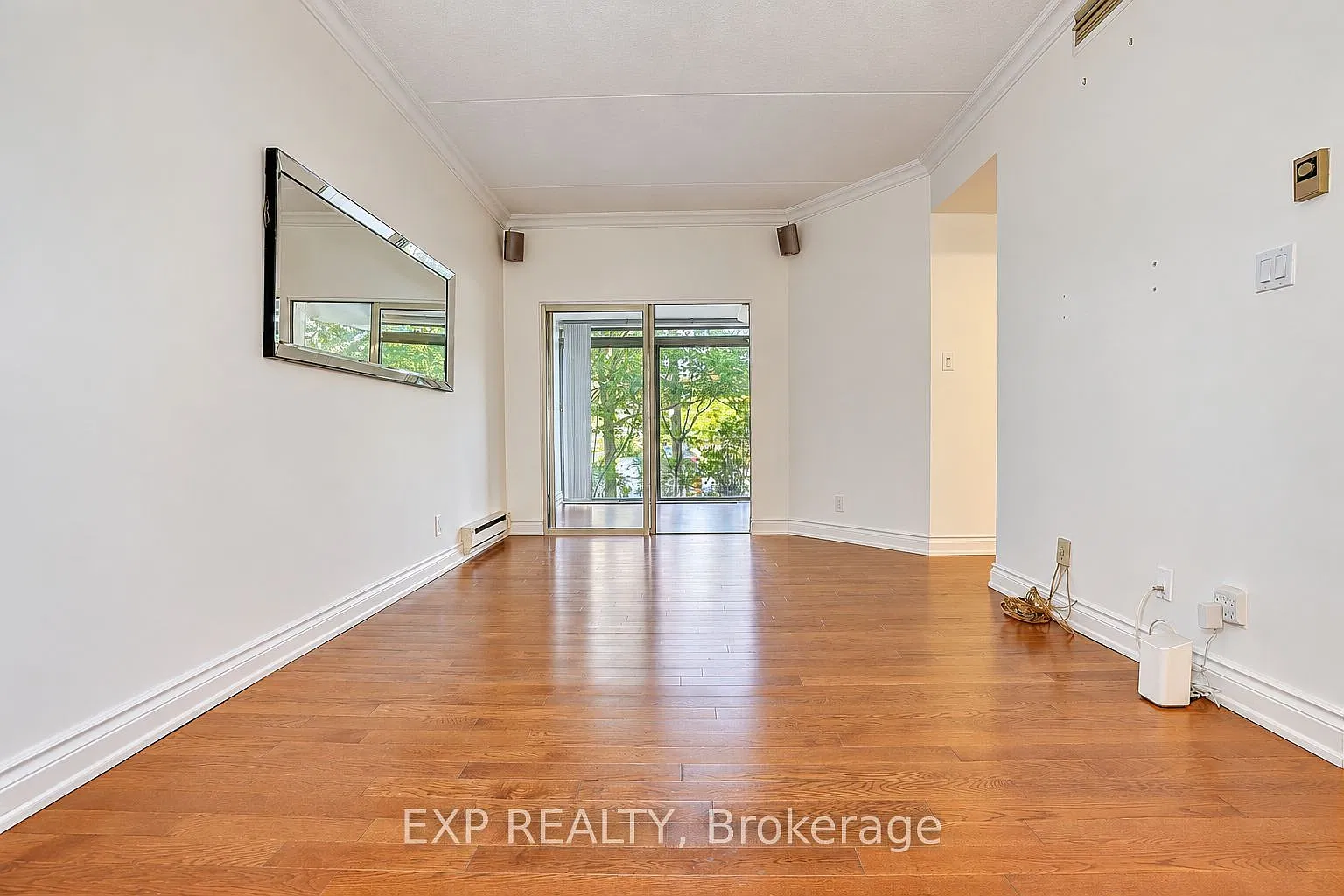 3 bed, $3,000 — Photo 3