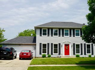 1013 E Benton Ave, Naperville, IL