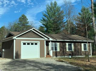 10360 W Rosted Rd, Lake City, MI 49651