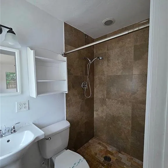2103 Unity Ave — Photo 24