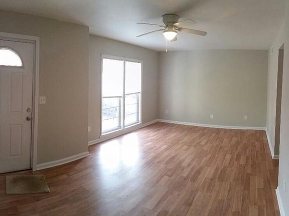 3rd image of 1191 See Port Dr