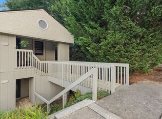 1905 Abbey Cir, Asheville, NC 28805