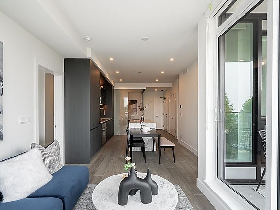 4th image of 1342 Johnston Rd #317