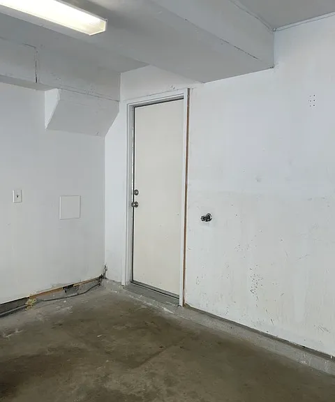 8585 E Union Ave #GARDEN LEVEL — Photo 4