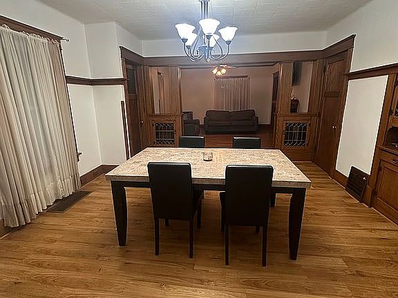 3rd image of 601 Willis Ave