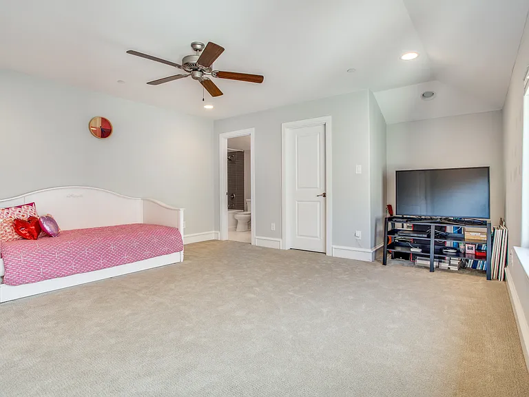 4532 Normandy Ave — Photo 18