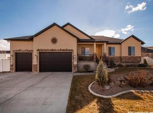 5411 W Morning Light Dr, Herriman, UT 84096