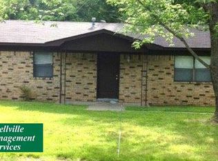 1209 S Ithaca Ave, Russellville, AR 72801