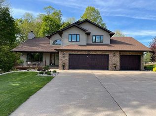 1108 8th St, Marathon, WI 54448