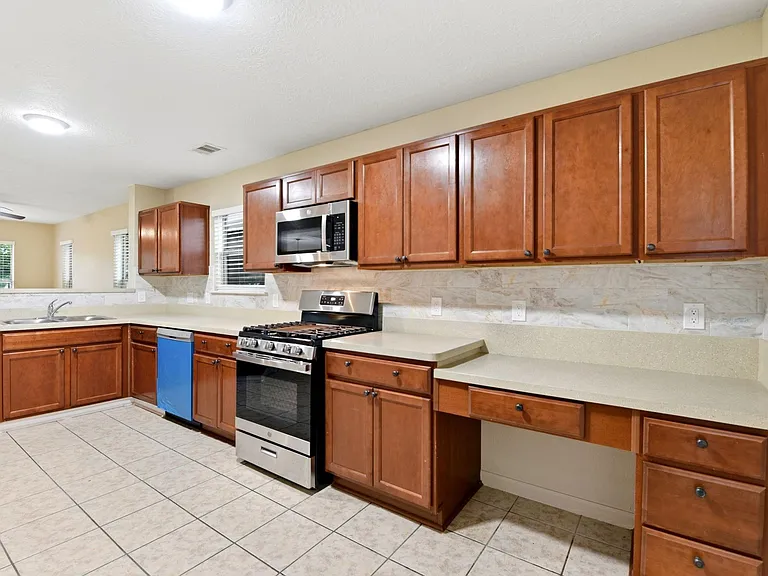 1230 Grassy View Dr — Photo 22