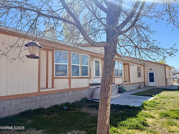 3rd image of 111 McCoy Ln