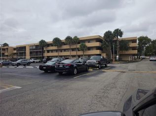 Kendall Acres West Condo, Miami, FL 33173