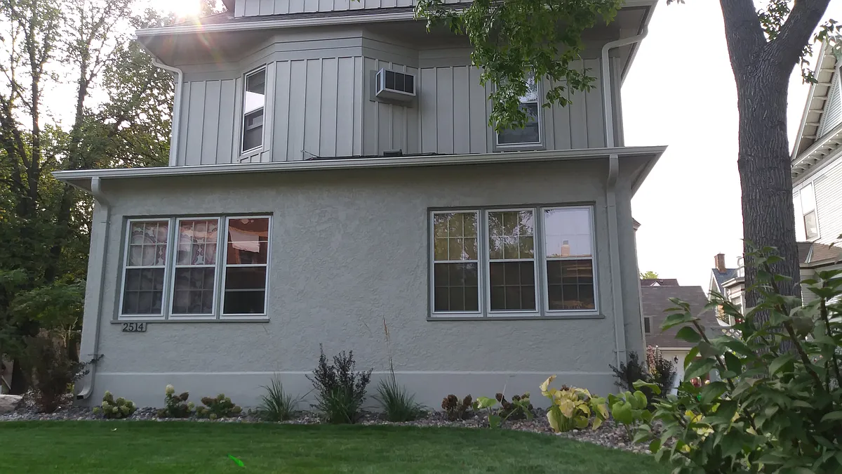 Building Photo - 2514 Girard Ave S #6