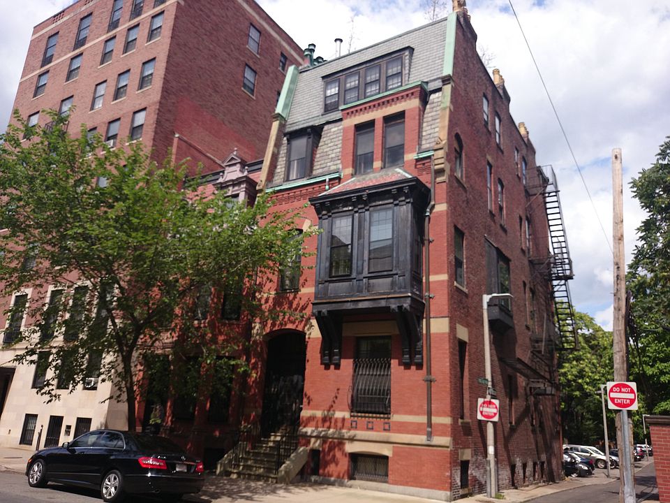 2nd image of 16 Fairfield St