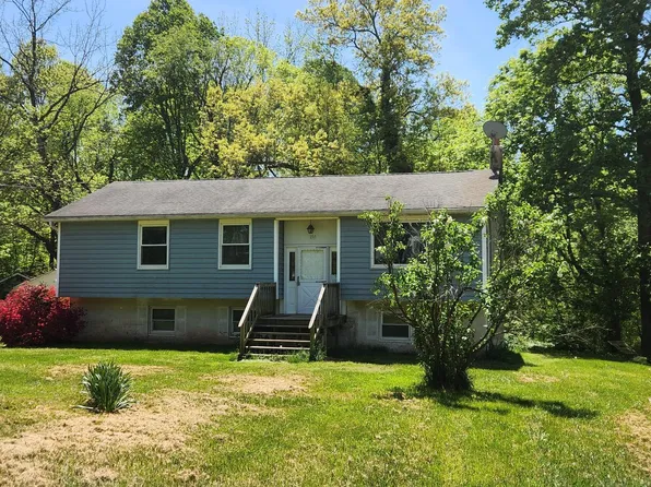 130 Cedar Hill Dr, Dover, PA 17315