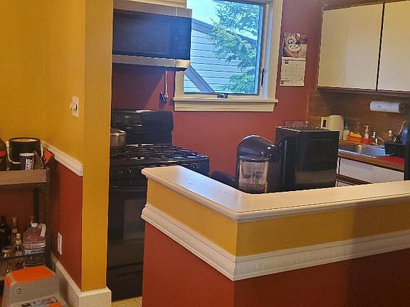 3rd image of 0 Garfield St #2