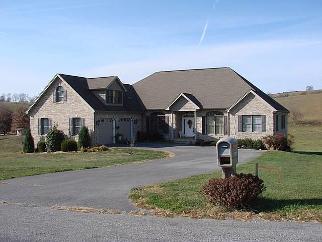 1st image of 24075 Berry Creek Dr
