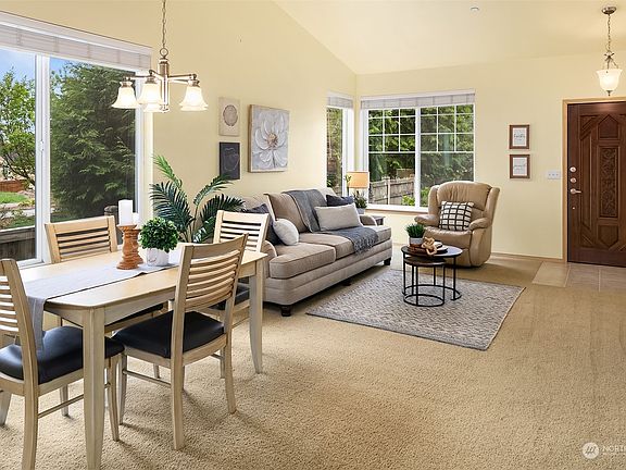 5th image of 16105 SE 255th Place