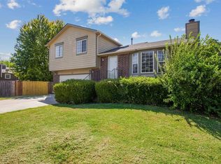 2425 N Beacon Hill St, Wichita, KS 67220