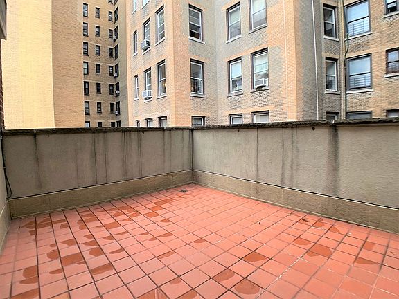 5th image of 250 W 105th St #6S