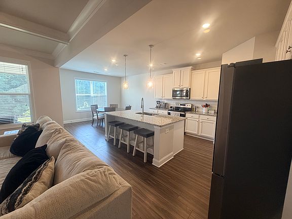 5th image of 5283 Fox Den Rd