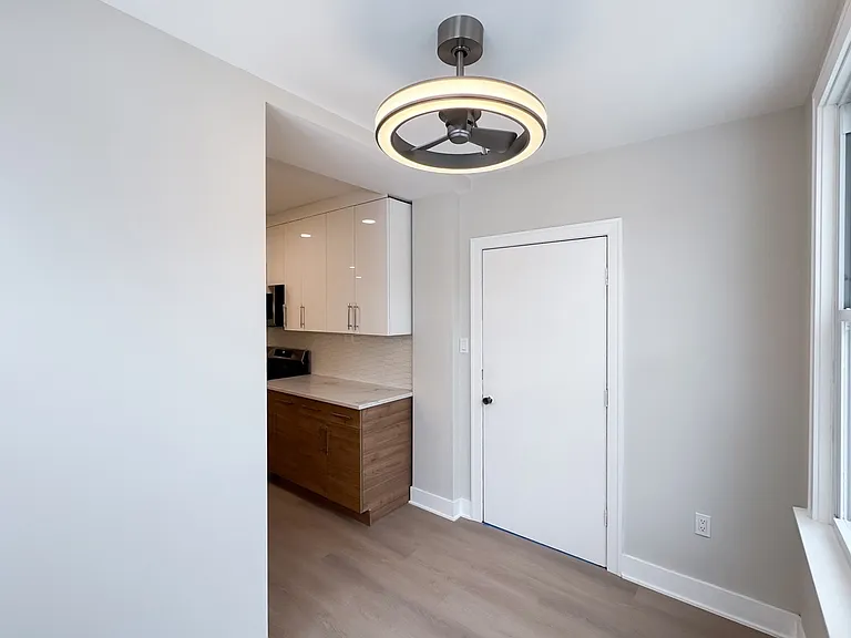 5120 N Laramie Ave #1 — Photo 10