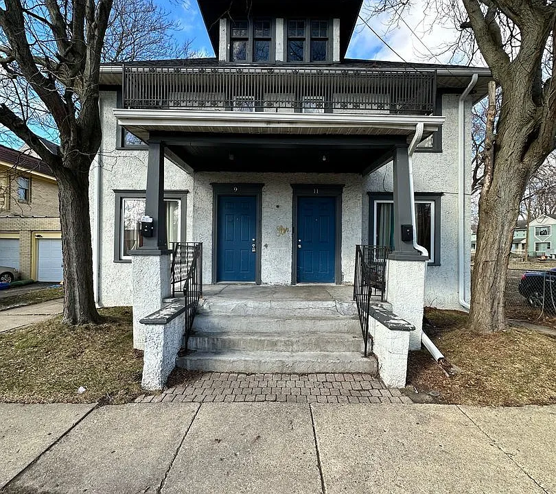 9 Groveland St