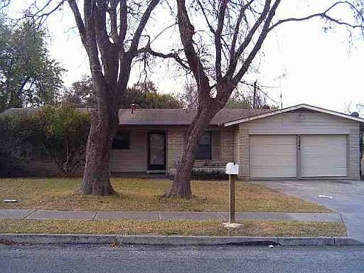 1st image of 4226 JUDIVAN DR