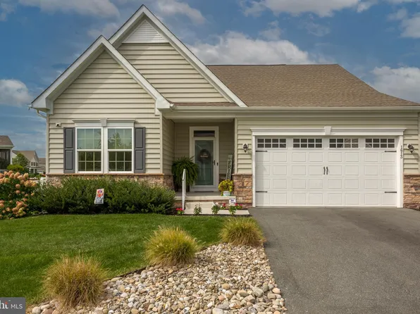 1613 Ellinor Ct, Middletown, DE 19709