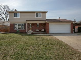 12348 Moers Dr, Sterling Heights, MI 48313