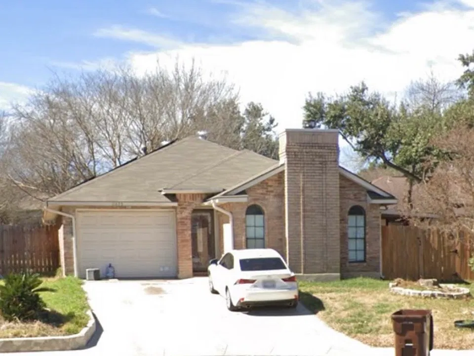 11455 Crescent Peak