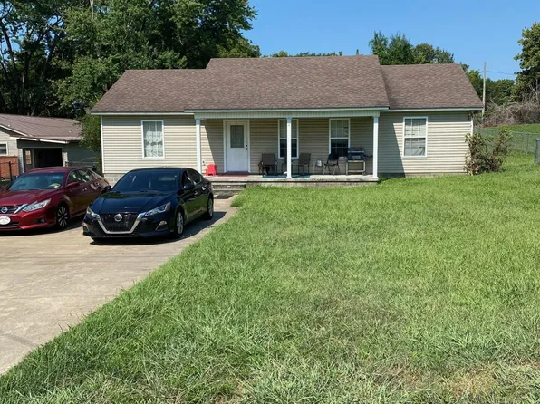 117 East Dr, Newbern, TN 38059