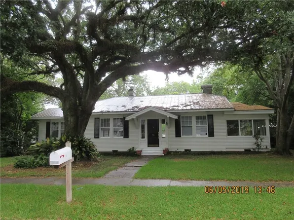 96 Grant St, Chickasaw, AL 36611