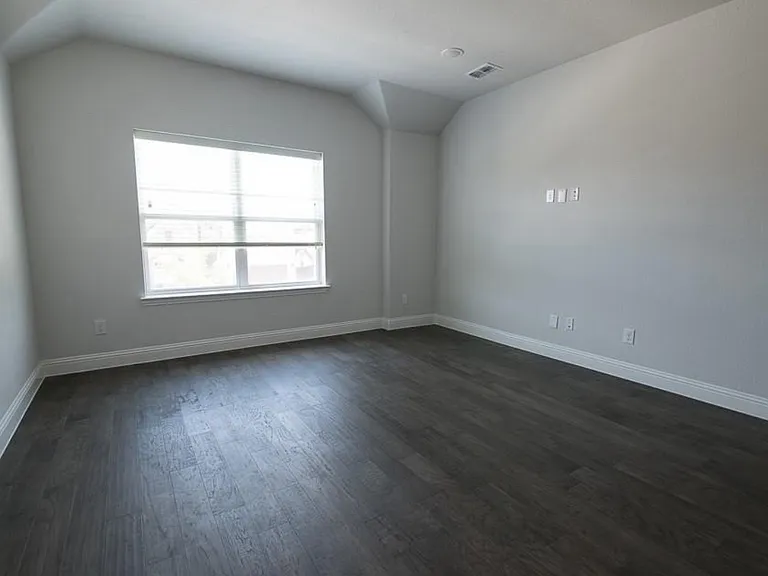 1412 Anna Marie Ln — Photo 14