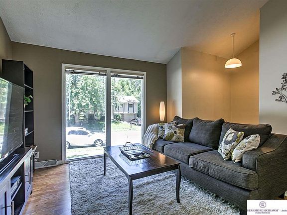 4th image of 14011 Barretts Dr