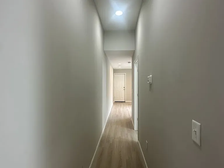 For Rent: Urban Luxury at 914 N. Charles St Your City Lifestyle Awaits! — Photo 20