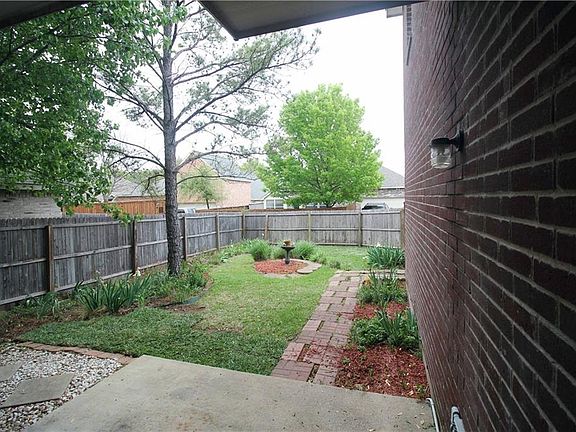 2nd image of 1652 Big Bend Dr