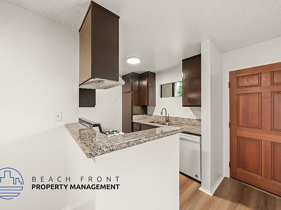 2nd image of 2065 Magnolia Ave #60466887