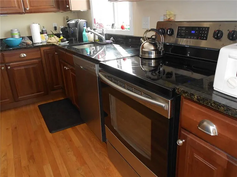 509 Main St #4 — Photo 10