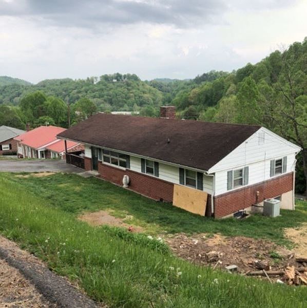 1st image of 108 Tulip Poplar St