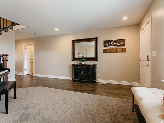 3rd image of 8942 N Cottage Canyon Dr