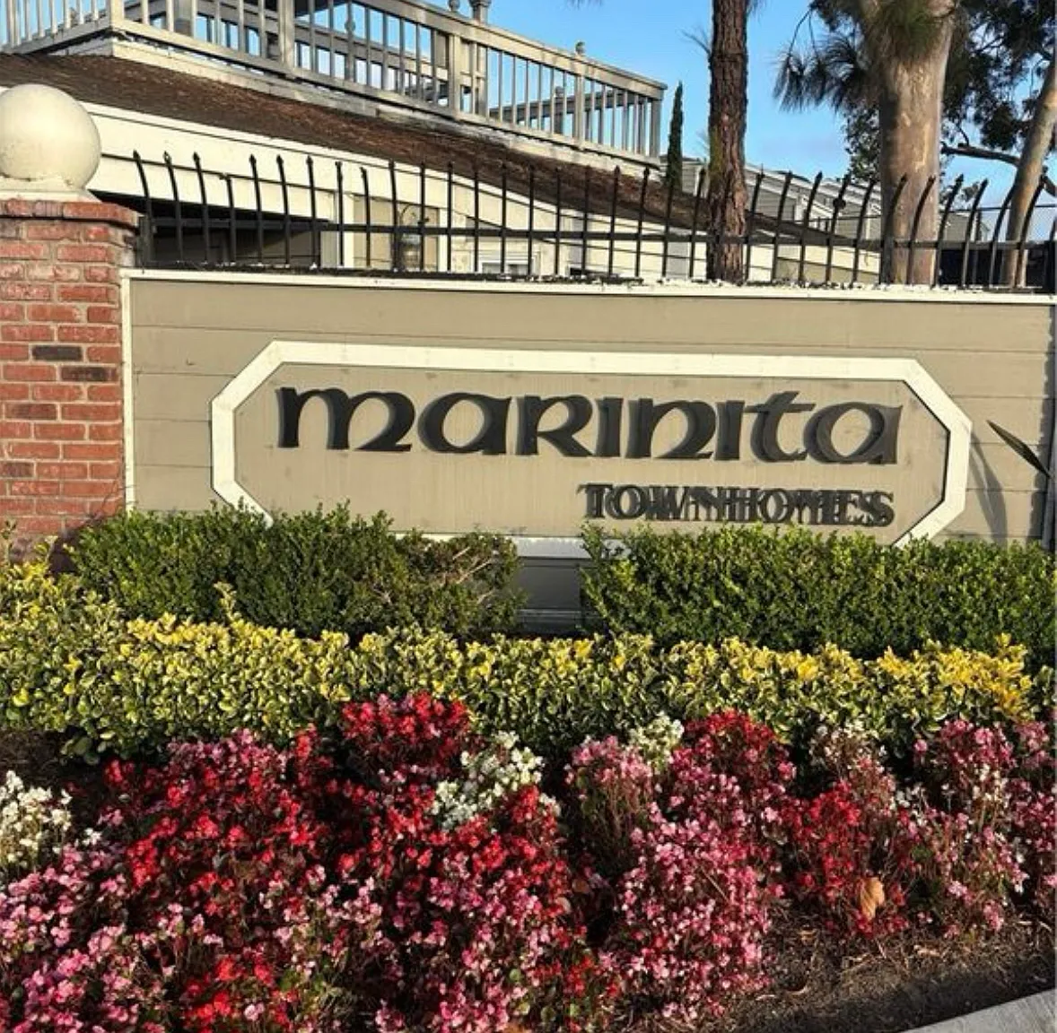 2 bed, 2.5 bath, 1400 sqft, $1,490 — Photo 2