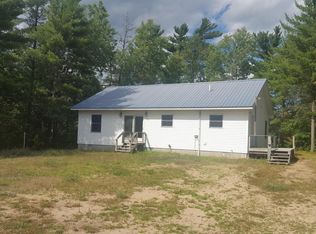 702 Ausable River Dr, Mio, MI 48647