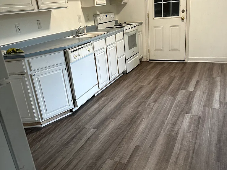 2248 Reliance Dr — Photo 3